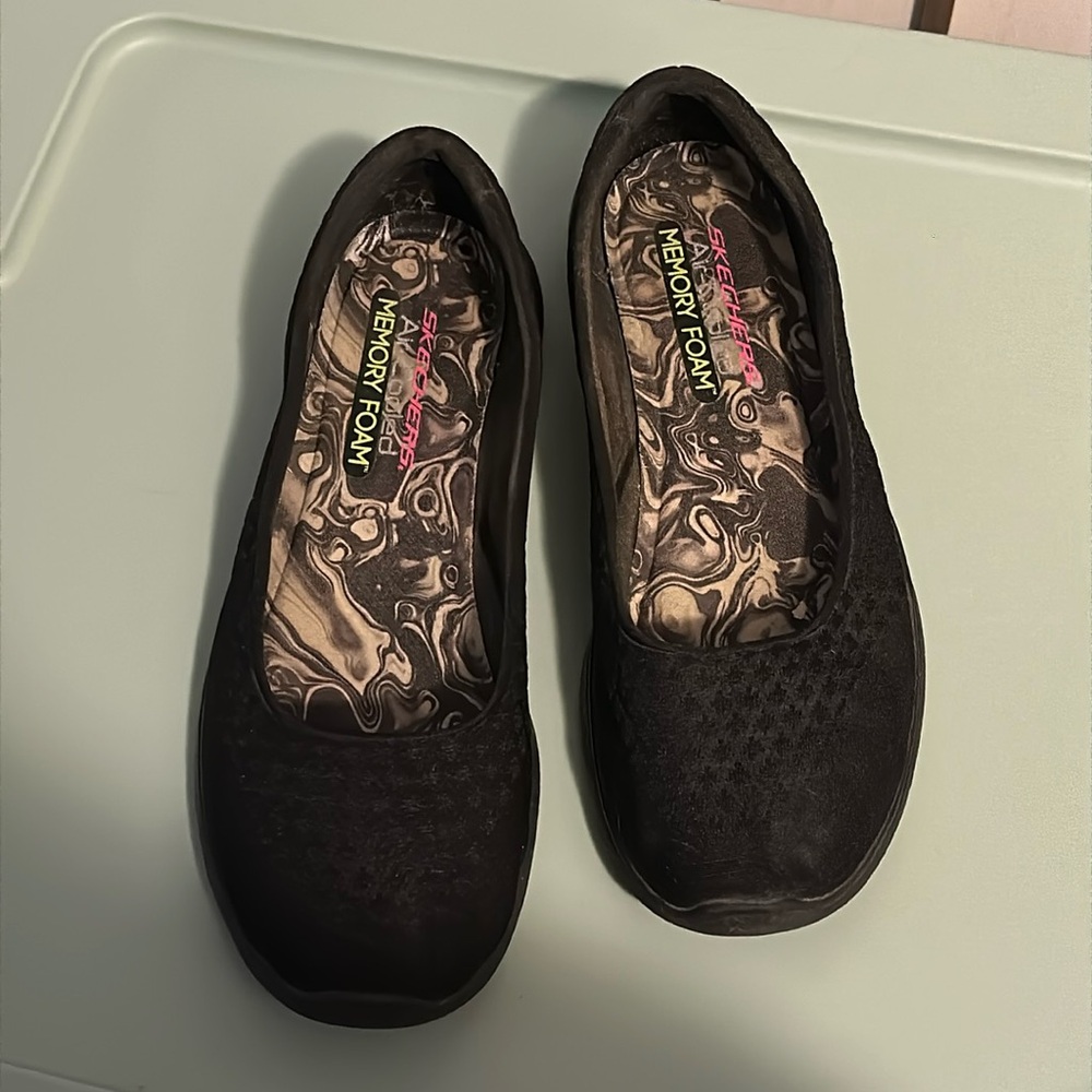 Women’s Skechers Black Slip On Mary Jane Shoes Size 9.5